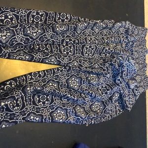 Small street wear pants very comfortable